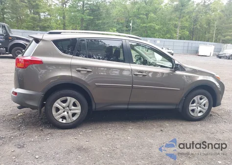 2015 Toyota Rav4 Le from USA, damaged, VIN JTMBFREV4FD147875